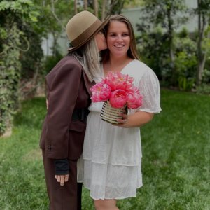 Diane-Keatons-Daughter-Shares-Mothers-Day-Tribute-Post.jpg File type: image/jpeg