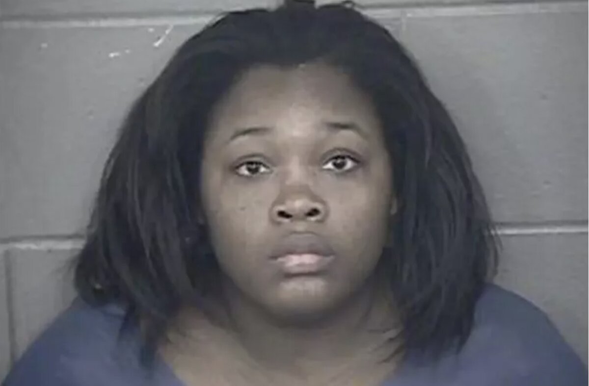 Mom Sentenced to Prison After Claiming She Accidentally Put 1 Month Old Baby in Hot Oven Instead of Crib
