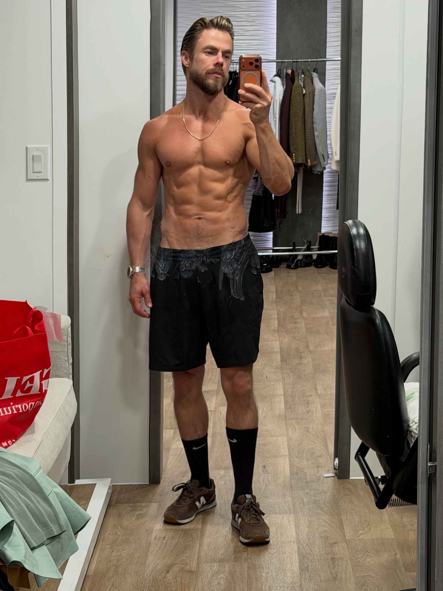 Derek Hough Shows Off Ripped Abs