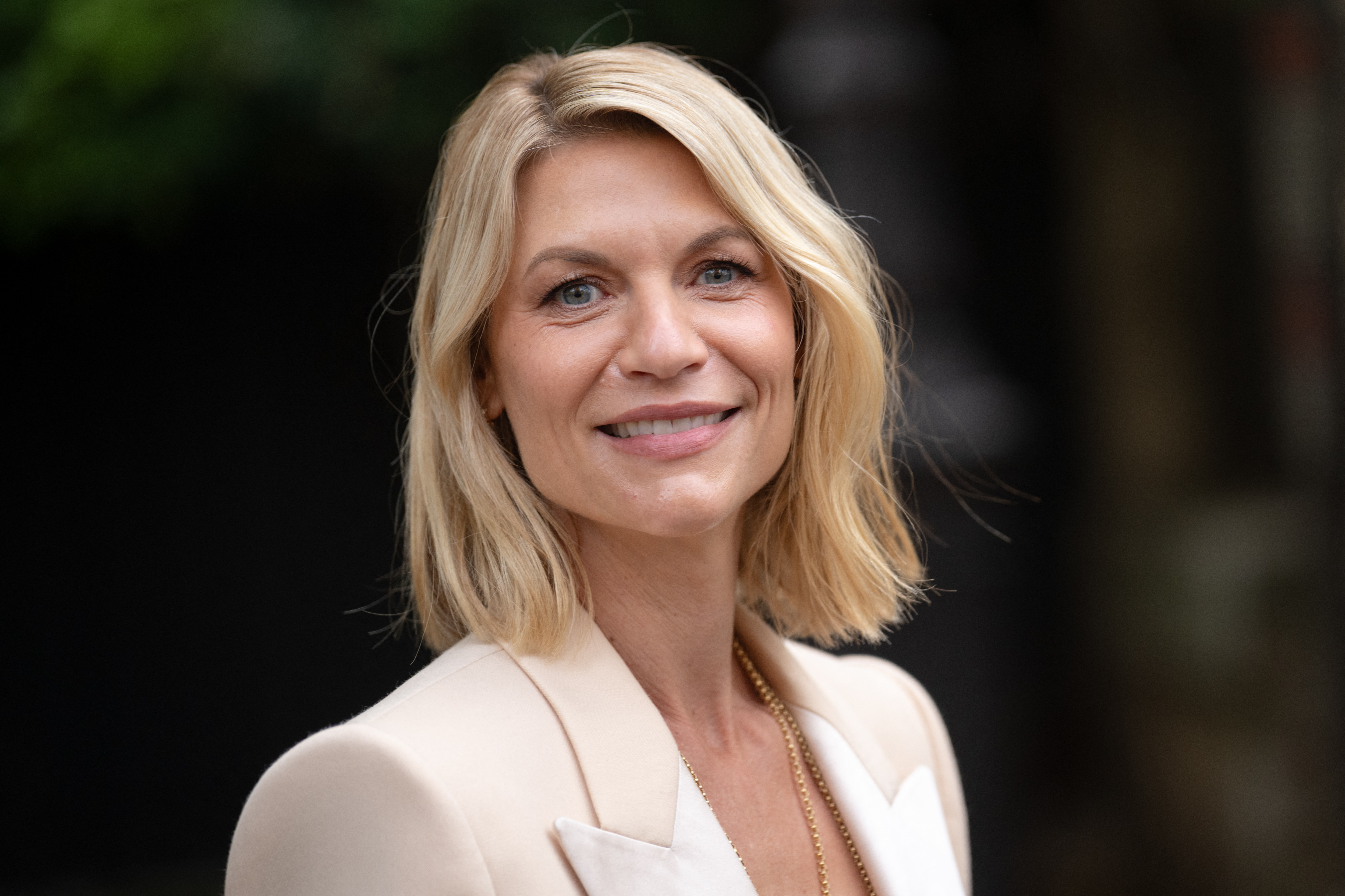 Claire Danes attends the Chloe Womenswear Spring/Summer 2027 show as part of Paris Fashion Week on October 1 2026 in Paris France (Photo by Laurent Hou / Hans Lucas / AFP via Getty Images)