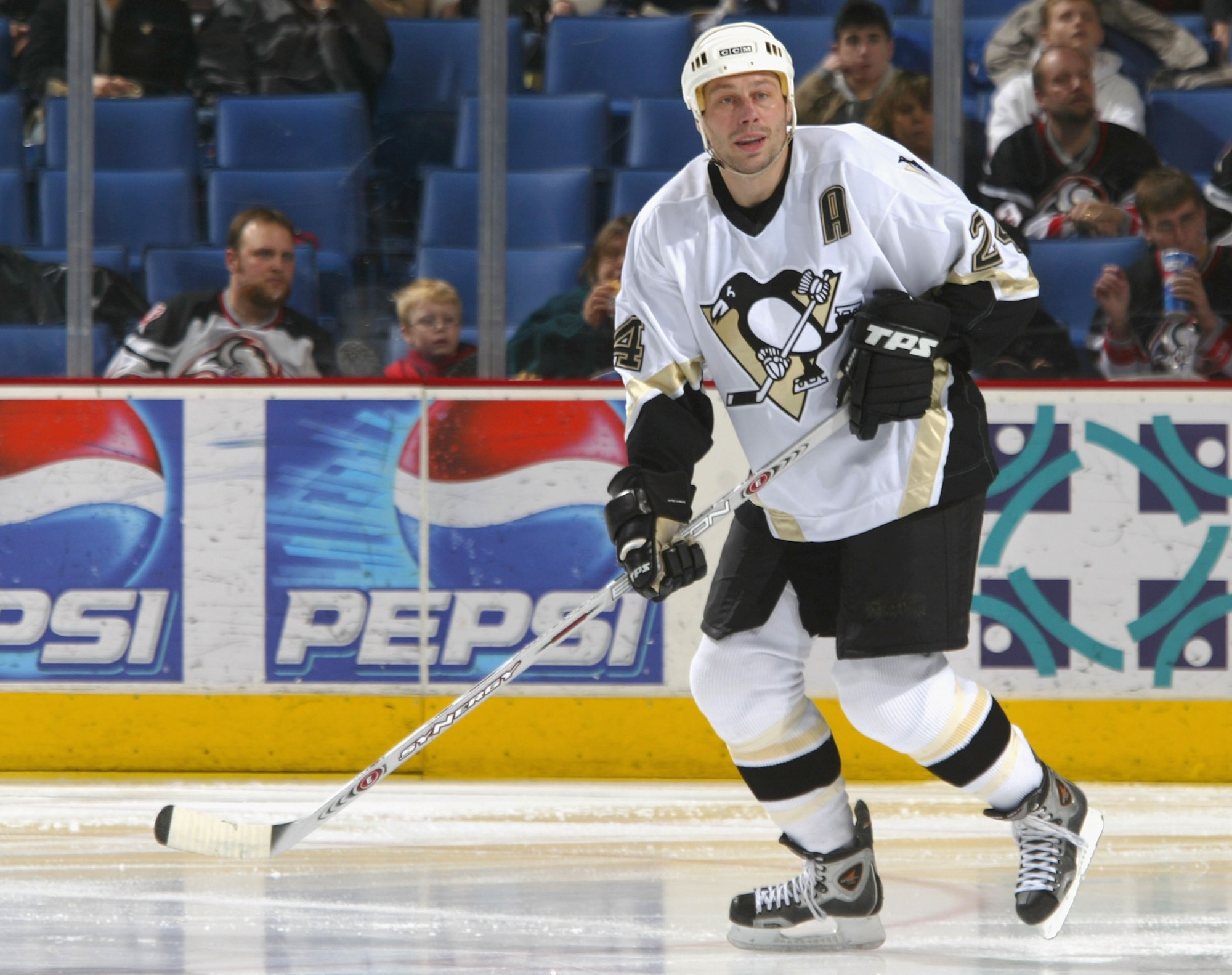 Former NHL Star Lyle Odelein Dead at 58 Years After NearFatal Cactus Encounter