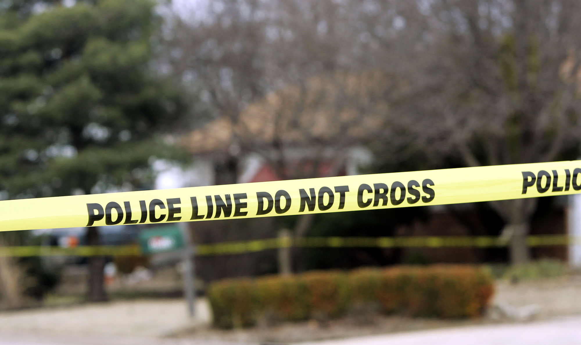 Man Confessed to Killing Wife After Driving Her Body to Hospital
